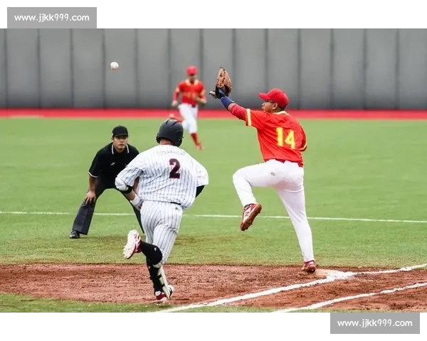 棒球比赛服装设计与文化的融合：从传统到现代的演变与创新